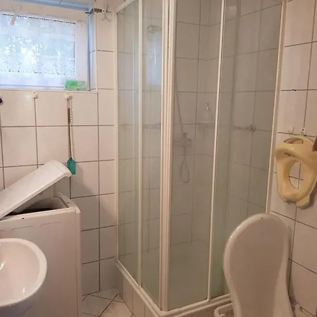 펜션 Kristof 기에네스디아스